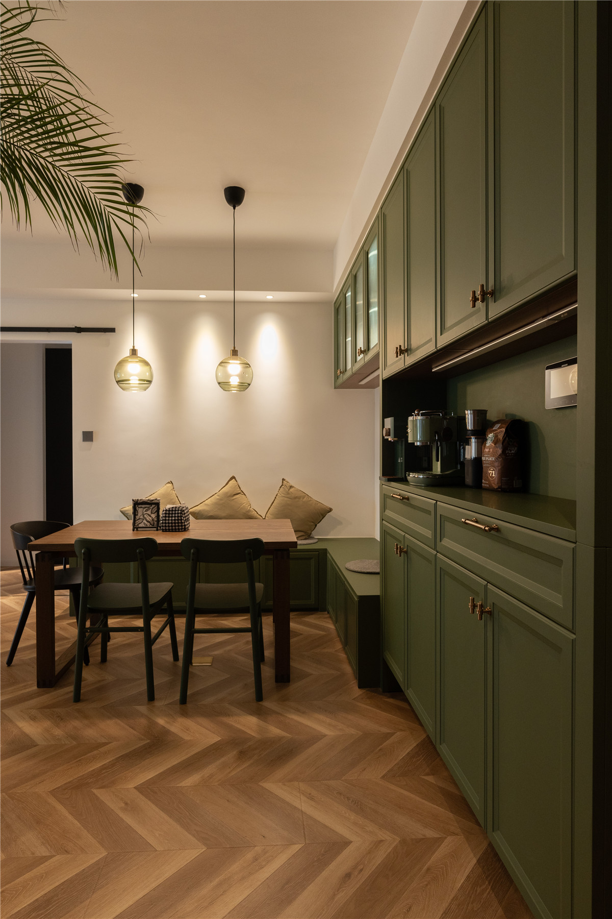 濱江軍苑,復古混搭風