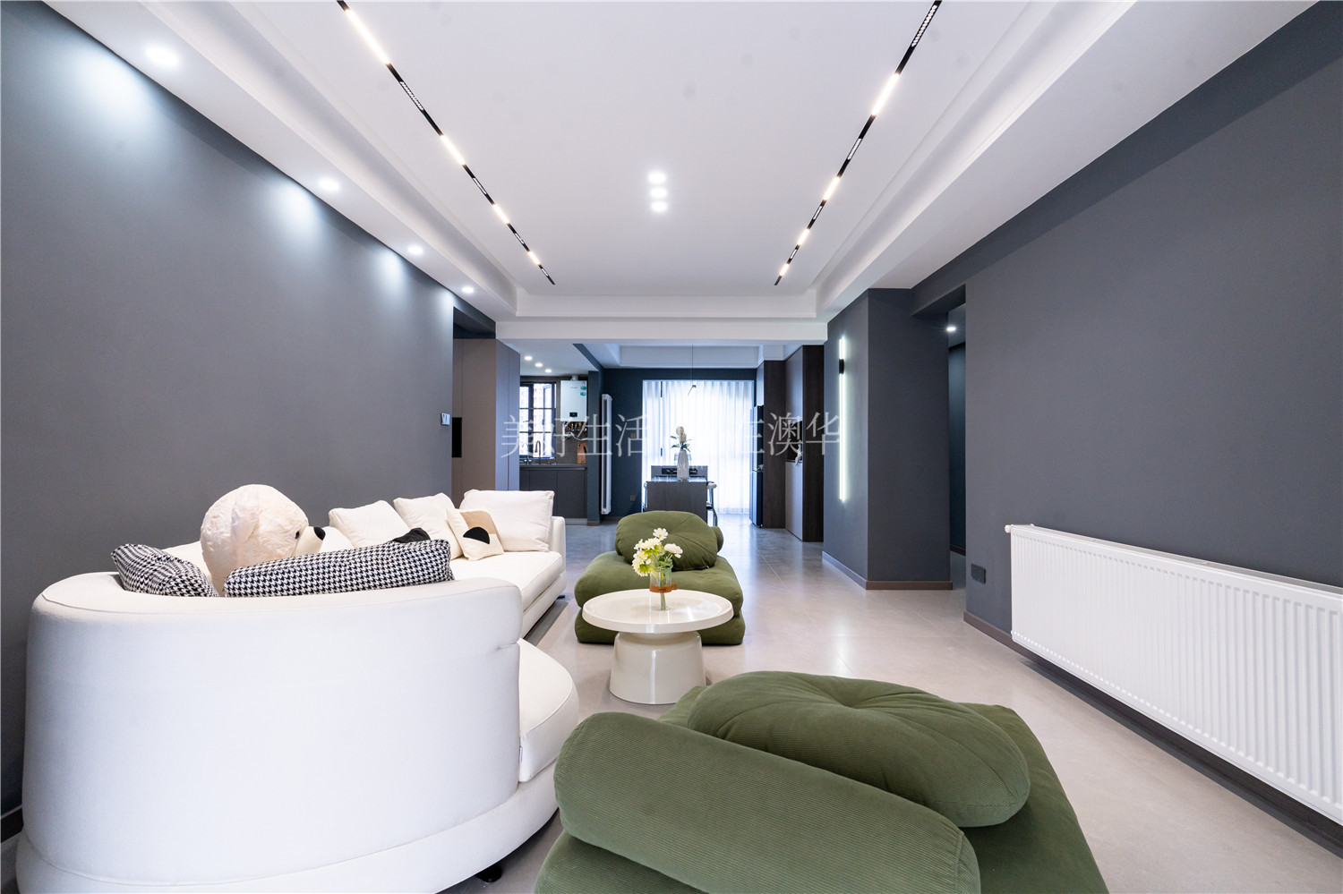 牧嶺易城158㎡現(xiàn)代風(fēng),武漢裝修設(shè)計(jì)