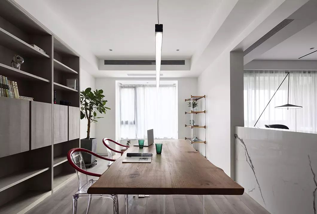 現(xiàn)代簡約黑白灰,武漢裝修設計