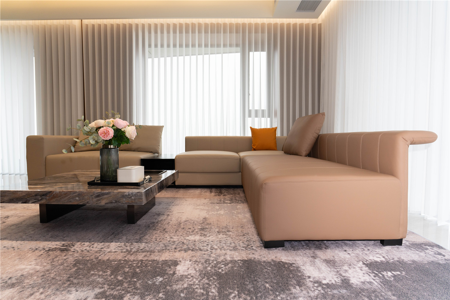 世茂天胤裝修,意式極簡風(fēng)格