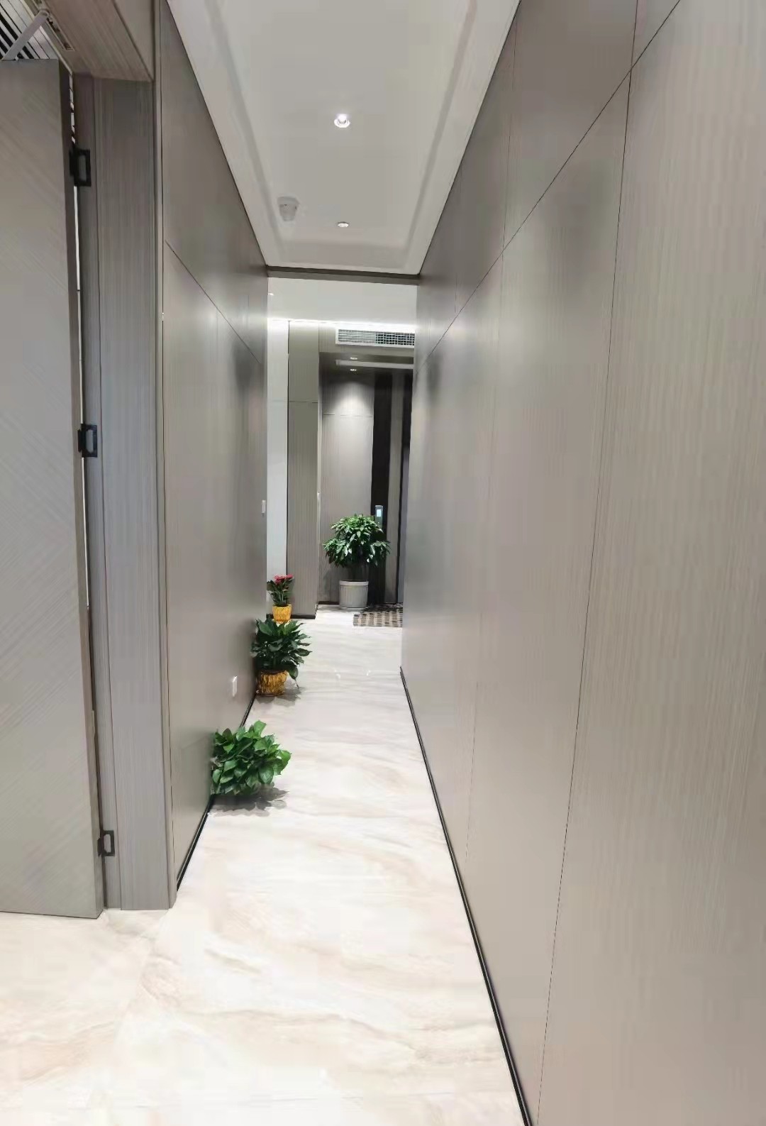 091227400364.jpg 走廊.jpg