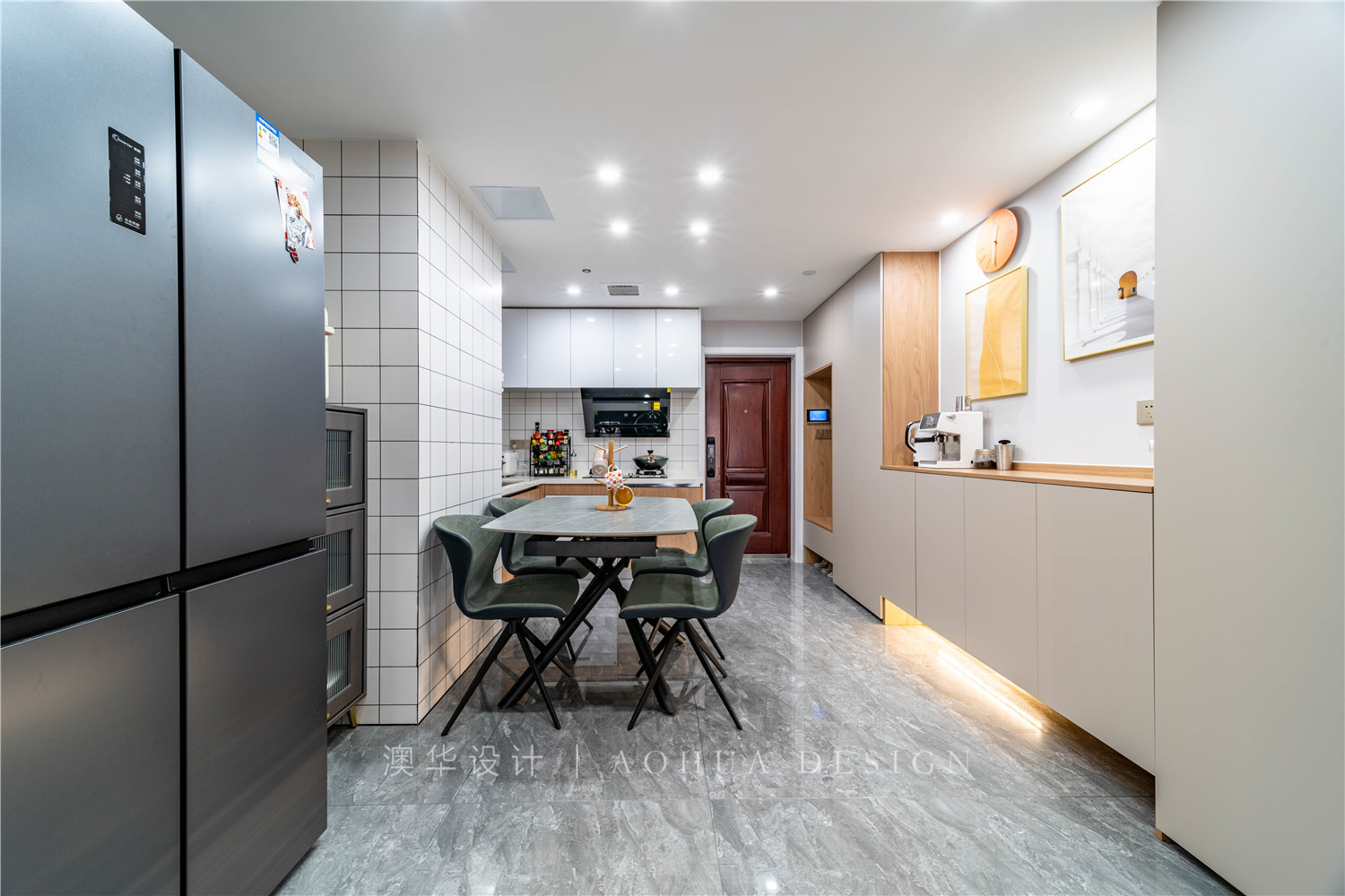 291144330977.jpg 291144330977.jpg